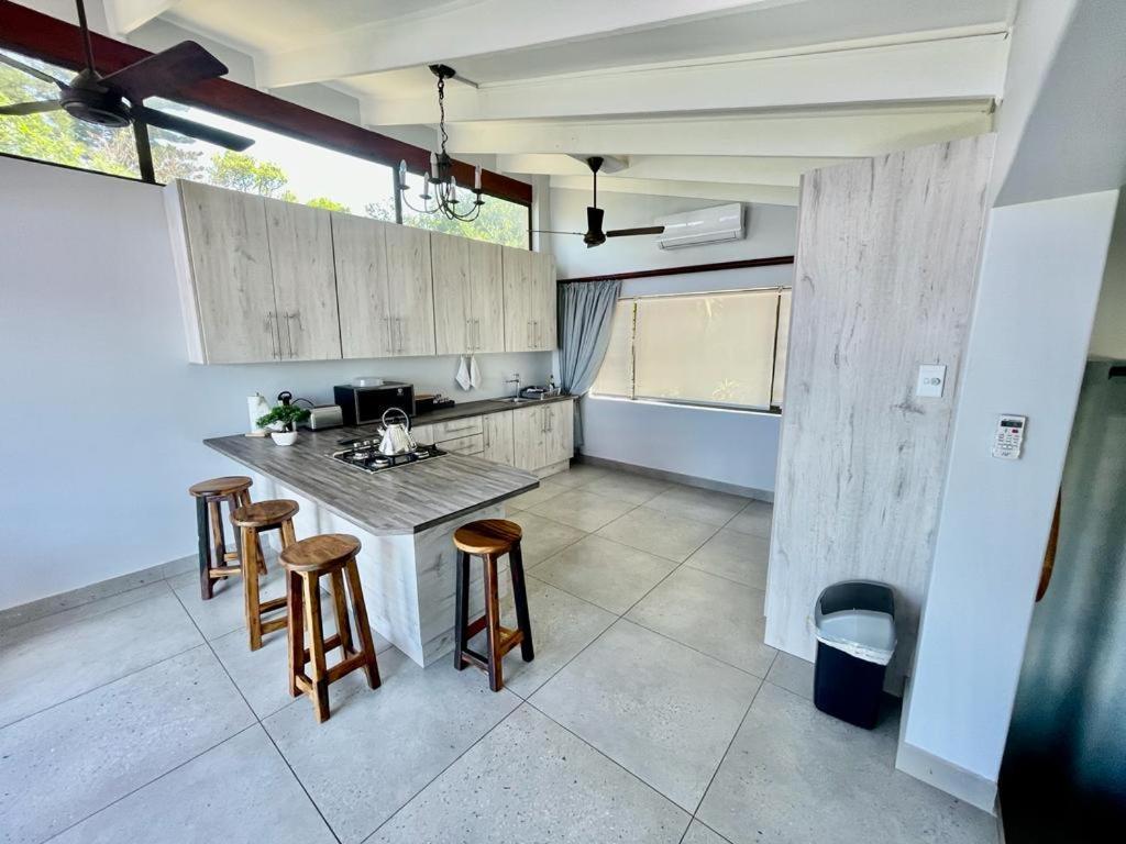 Billfish Apartments Ballito Exterior photo